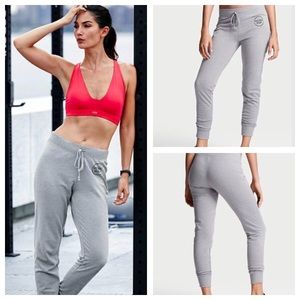 Victoria’s Secret Fleece Jogger Pants Medium